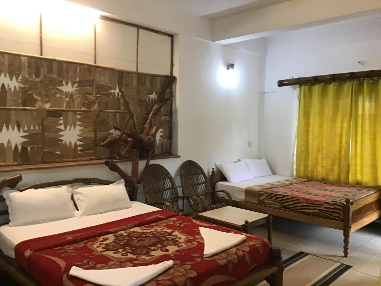 Wild Elephant Eco Friendly Resort Munnar Eksteriør billede