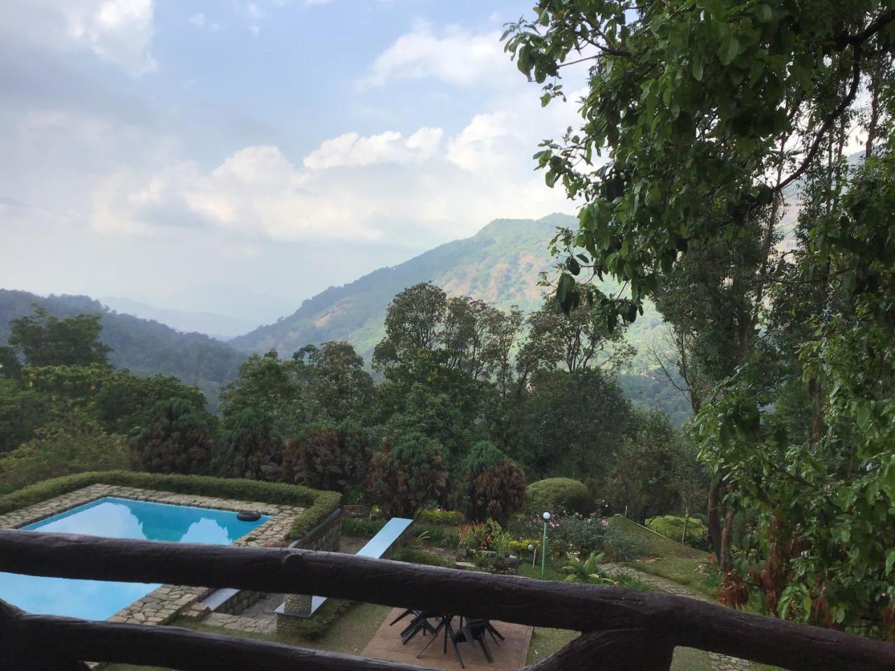 Wild Elephant Eco Friendly Resort Munnar Eksteriør billede