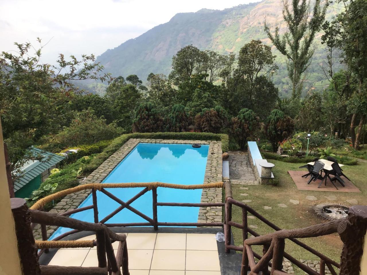 Wild Elephant Eco Friendly Resort Munnar Eksteriør billede