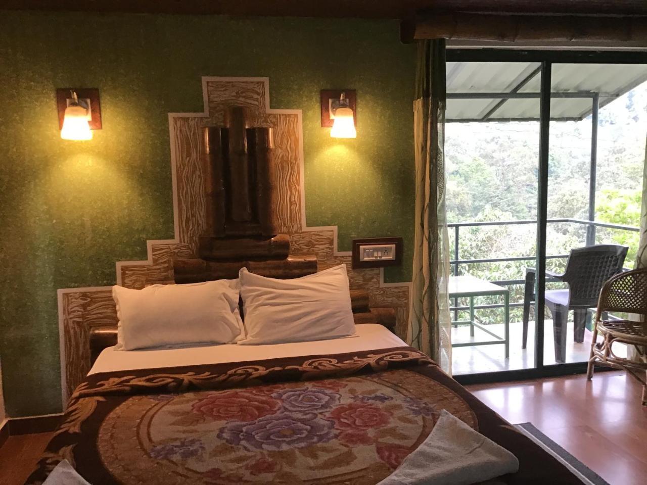 Wild Elephant Eco Friendly Resort Munnar Eksteriør billede
